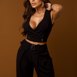 Conjunto Colete Cropped e Calça Cinto Jessi Caviar